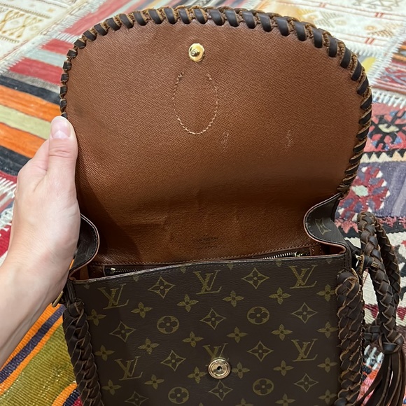 Leather & Vodka Louis Vuitton Saint Cloud - Picture 7 of 15